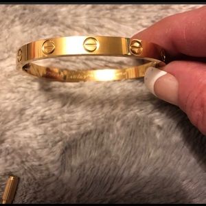 Love screw type bracelet GOLD TONE